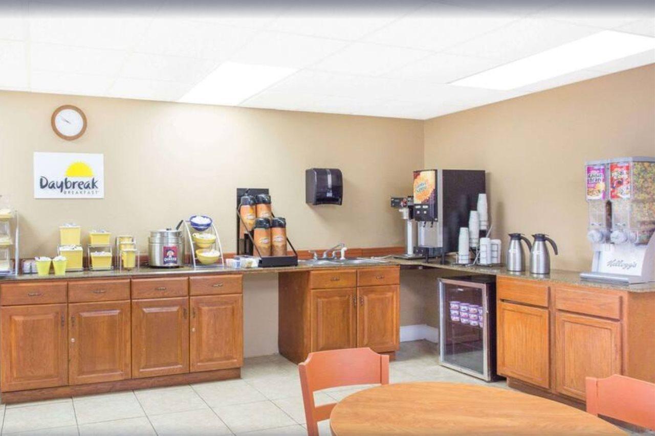 Days Inn Albany Extérieur photo
