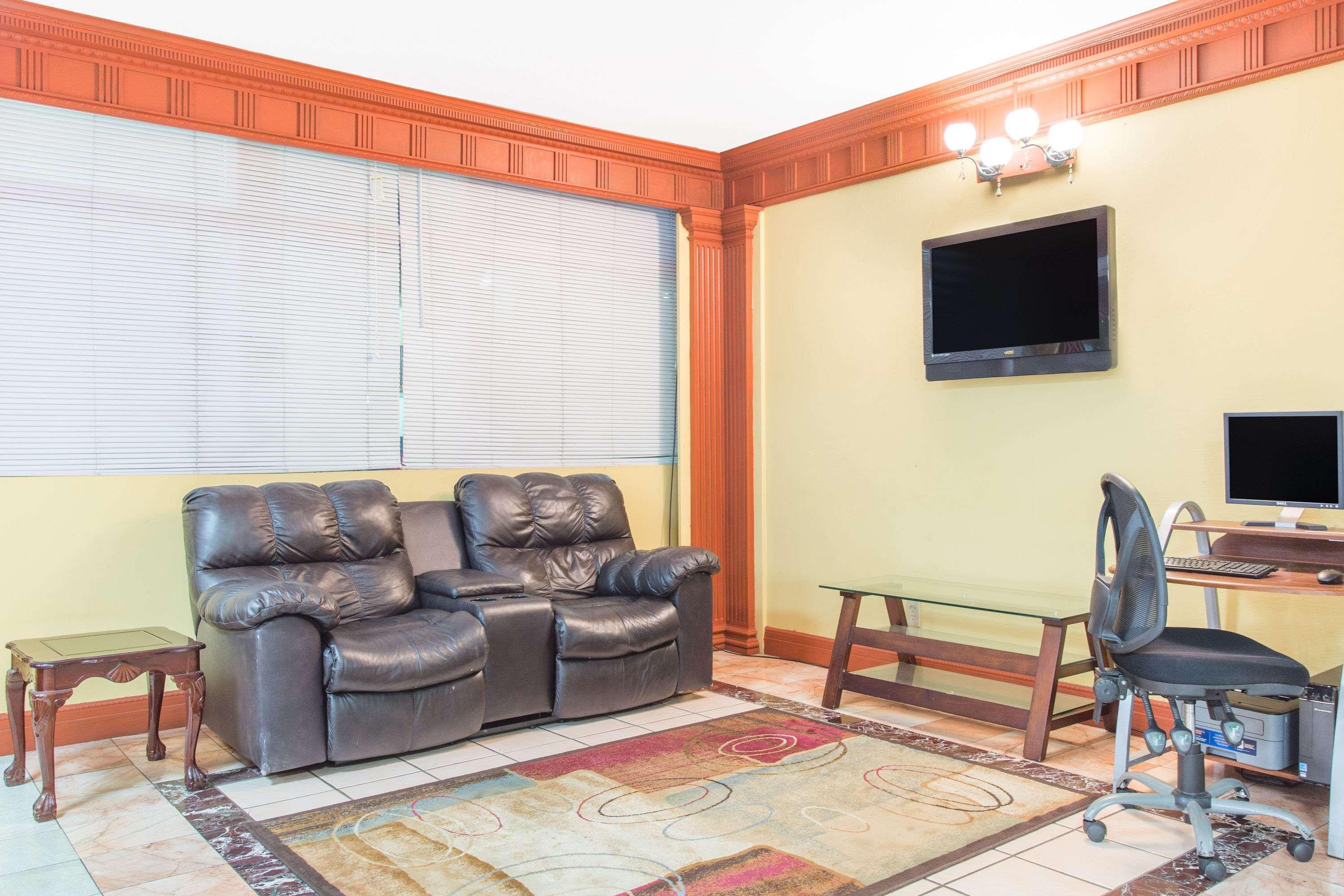 Days Inn Albany Extérieur photo
